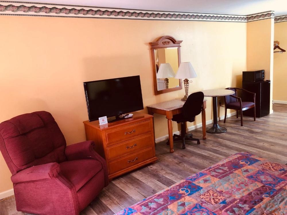 King Suite interior